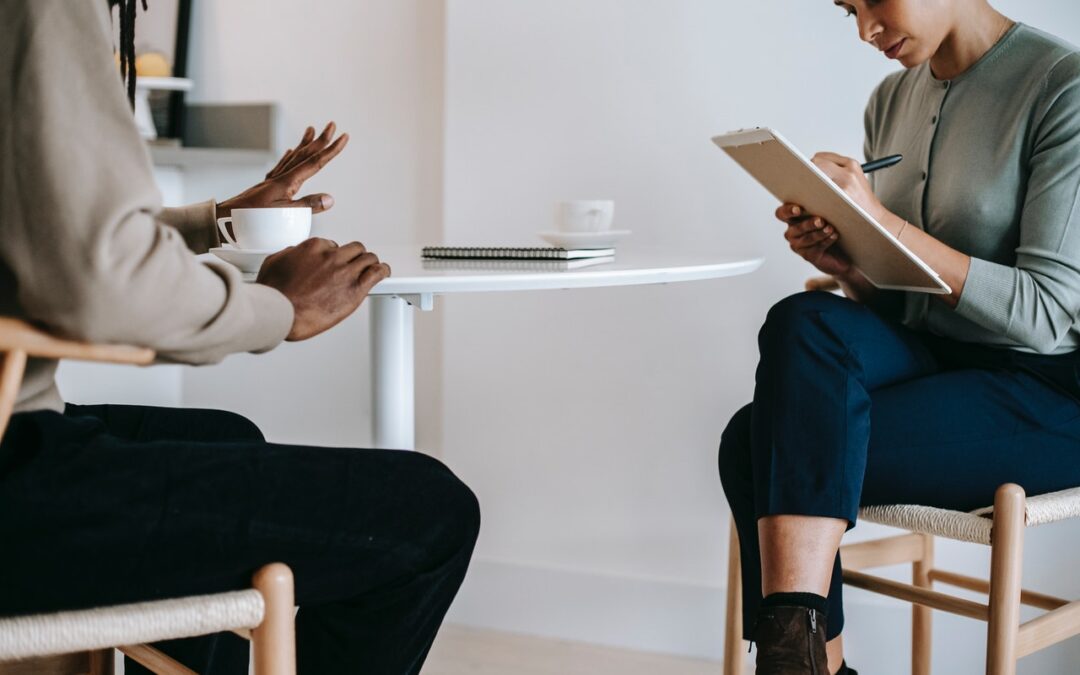 CBT Vs DBT: What Are The Differences Between CBT and DBT?